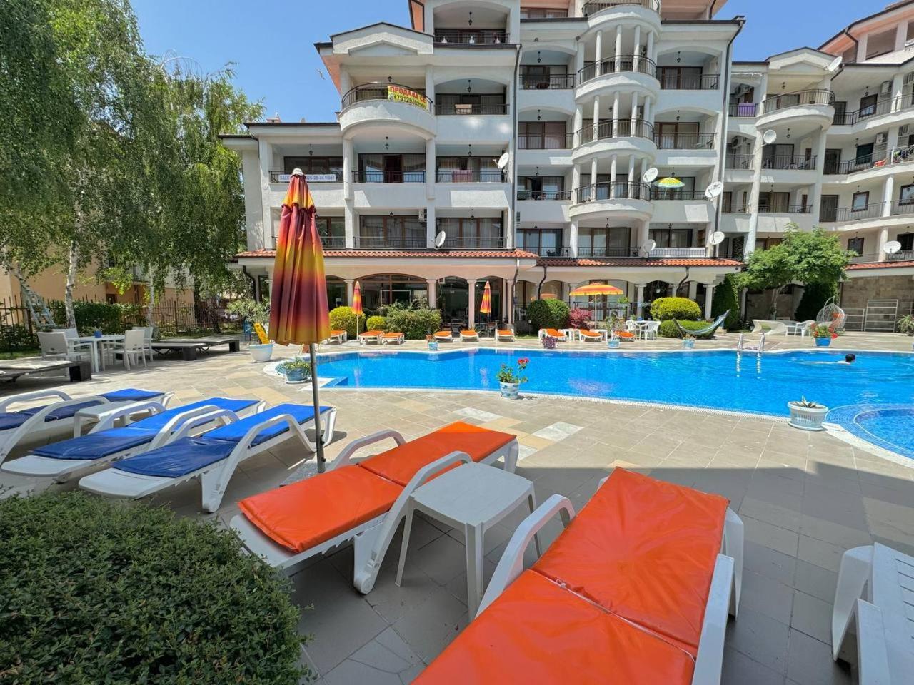 Dkapartments Chateau Valon Sunny Beach Buitenkant foto