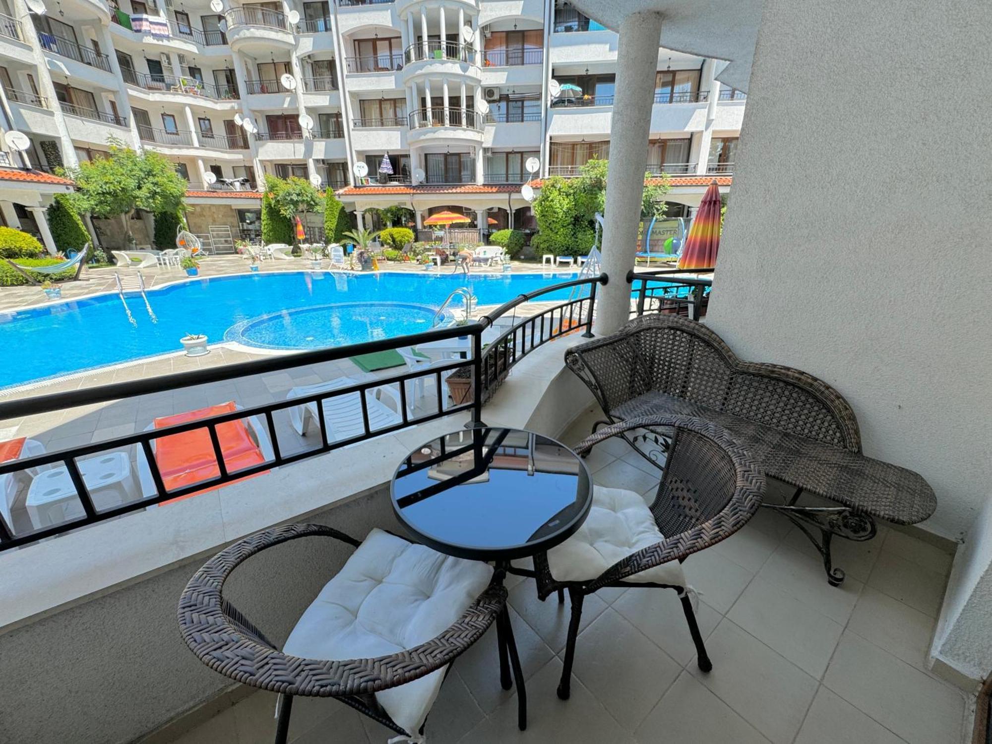 Dkapartments Chateau Valon Sunny Beach Buitenkant foto