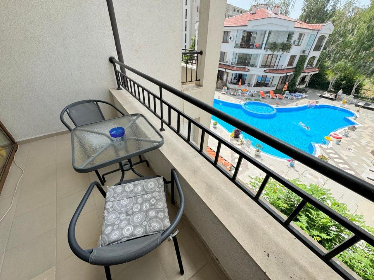 Dkapartments Chateau Valon Sunny Beach Buitenkant foto